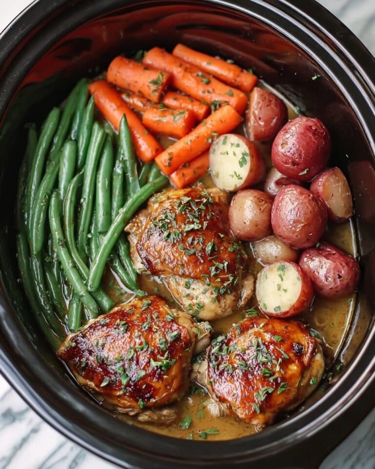 Slow Cooker Honey Garlic Chicken and Veggies Recipe
