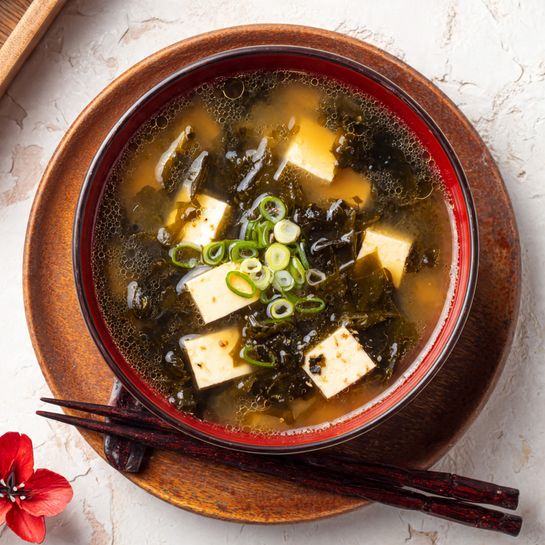 Miso Soup with Tofu and Kombu Dashi Recipe