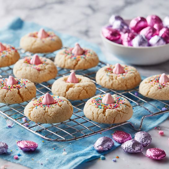 Strawberry Kiss Cookies Recipe