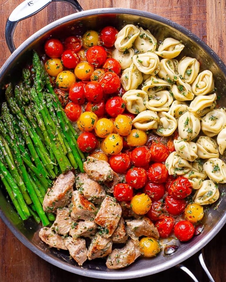 Tortellini with Chicken, Sun-Dried Tomatoes, and Asparagus in Basil Pesto Recipe