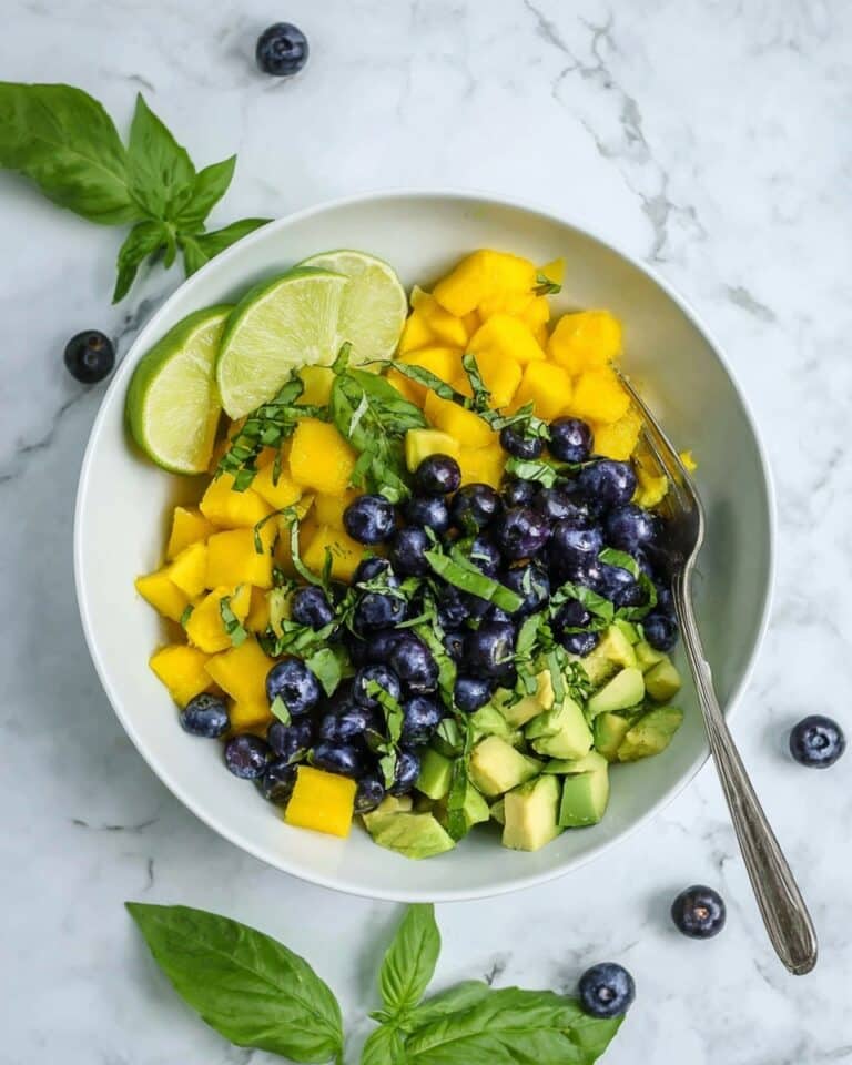 Avocado and Blueberry Mango Salad with Lime Herb Dressing Recipe