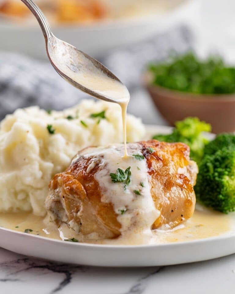 Amish Creamy Baked Chicken Thighs Recipe